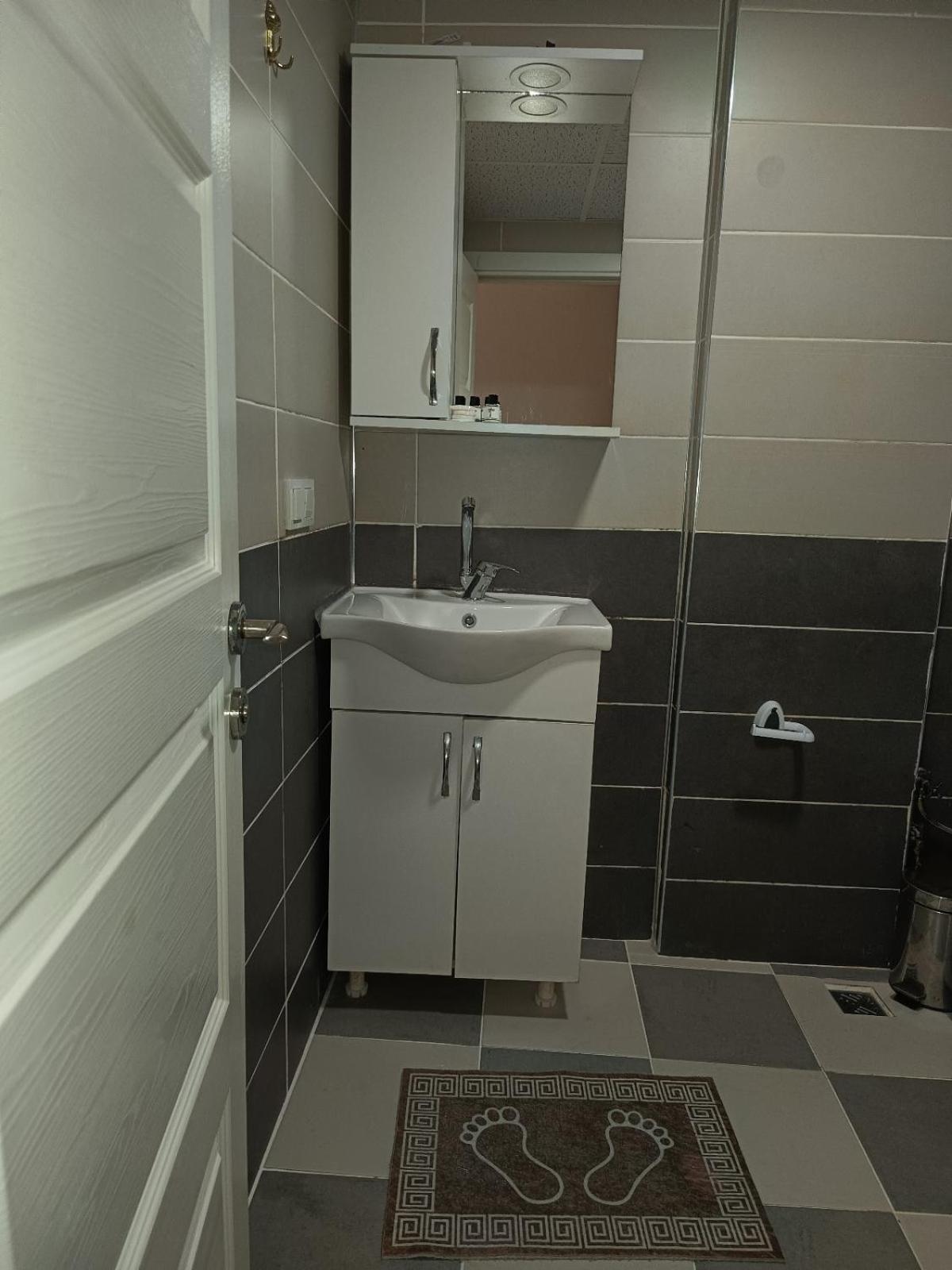 White Crown Apartman Ve Yasam Merkezi Provincia di Provincia di Istanbul Esterno foto