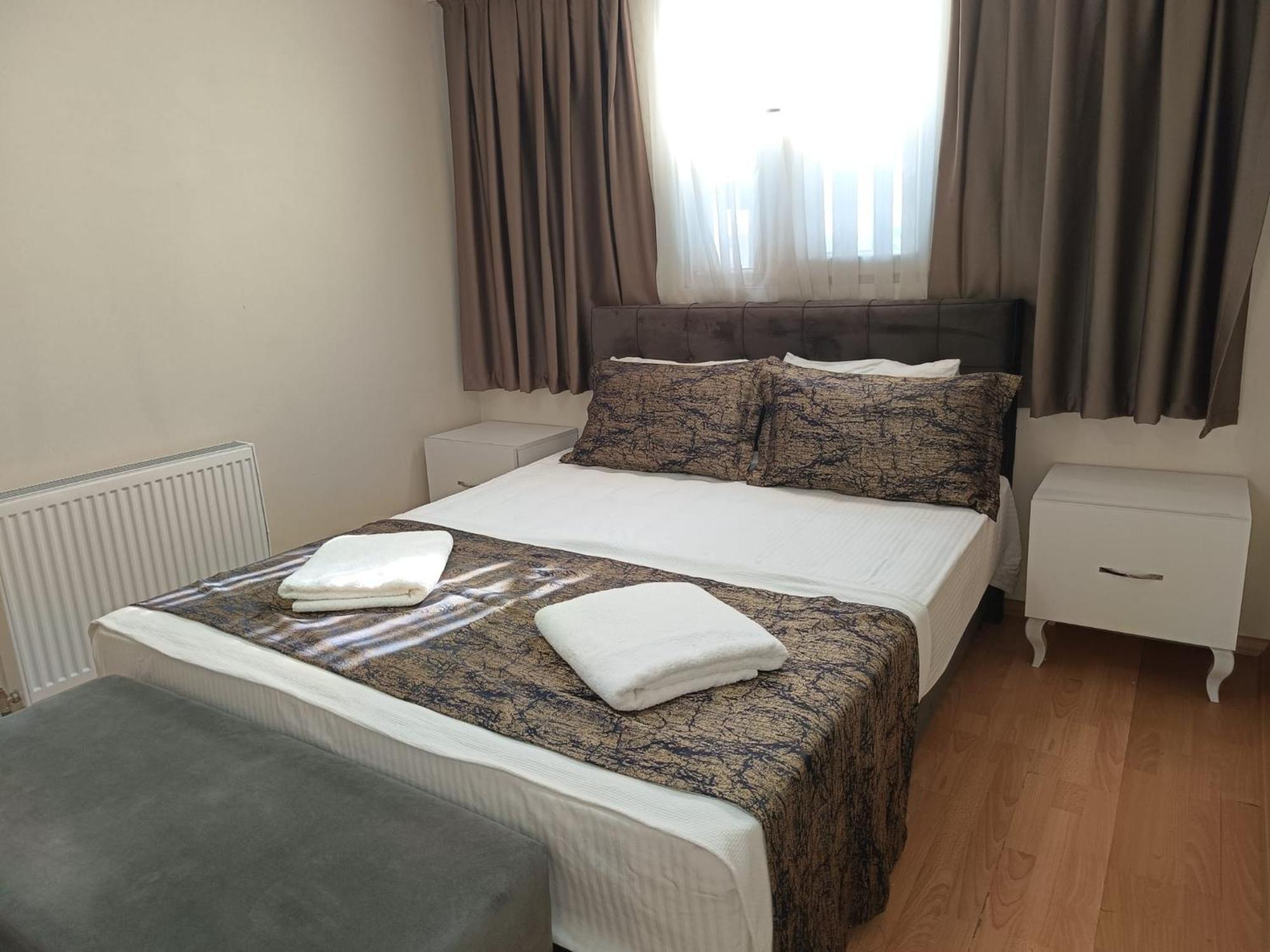 White Crown Apartman Ve Yasam Merkezi Provincia di Provincia di Istanbul Esterno foto