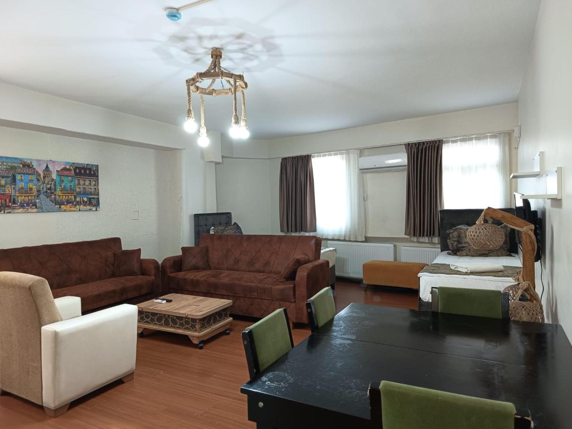 White Crown Apartman Ve Yasam Merkezi Provincia di Provincia di Istanbul Esterno foto