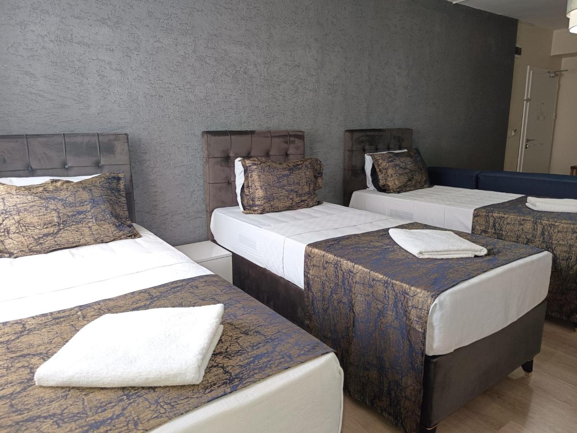 White Crown Apartman Ve Yasam Merkezi Provincia di Provincia di Istanbul Esterno foto