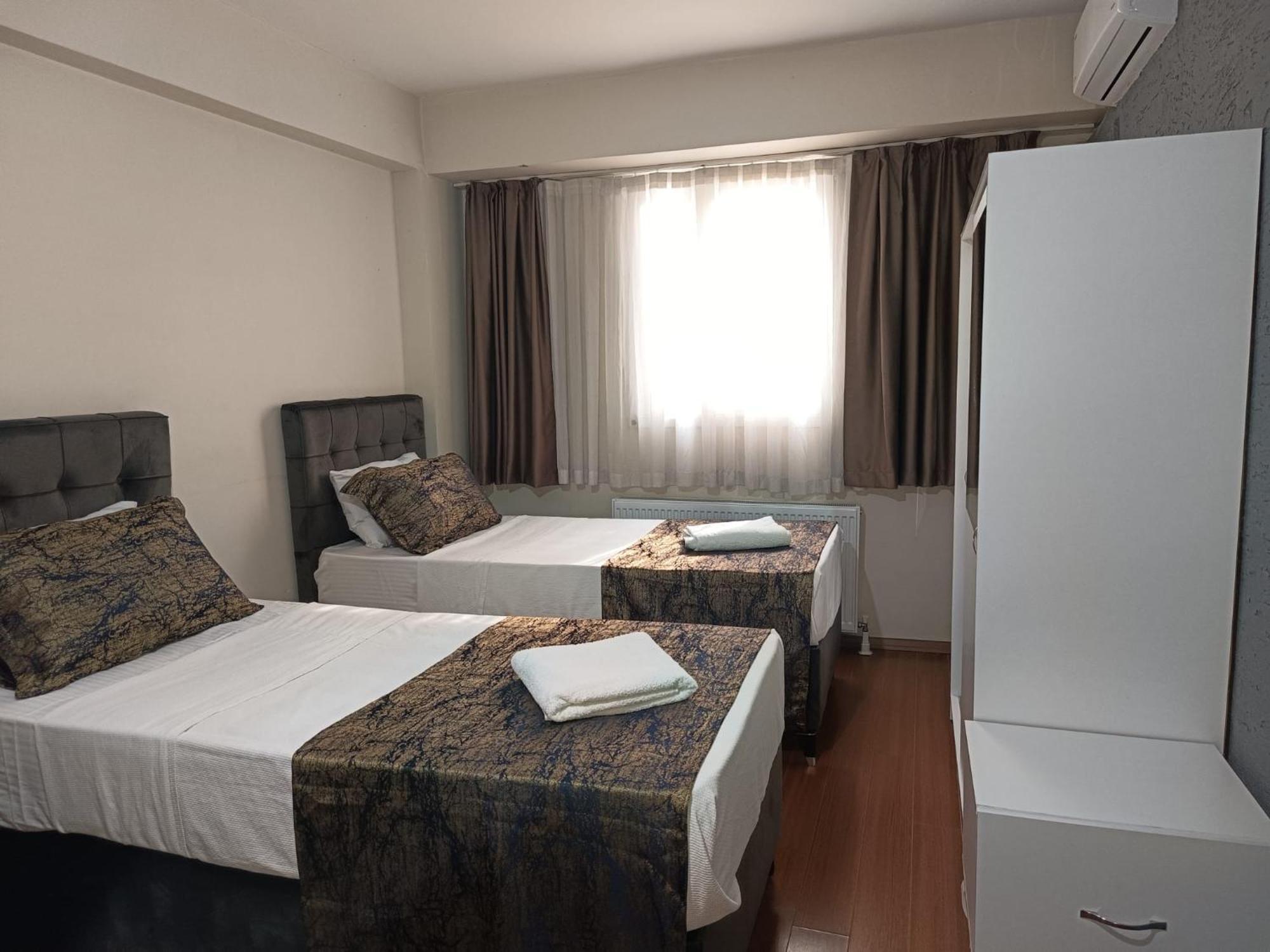 White Crown Apartman Ve Yasam Merkezi Provincia di Provincia di Istanbul Esterno foto